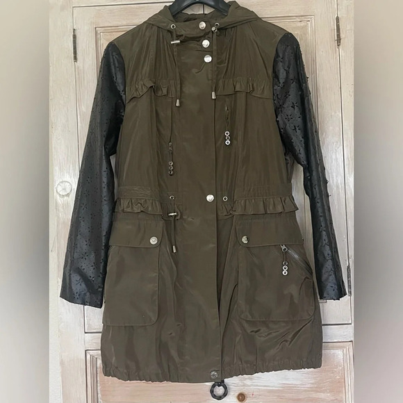 Betsy Johnson hooded parka -faux leather sleeves - Picture 2 of 9